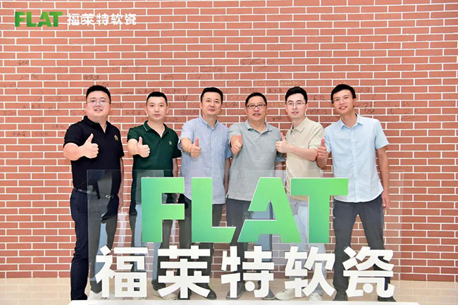 ONE游戏官网-皇马巴塞赞助商
