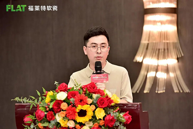 ONE游戏官网-皇马巴塞赞助商