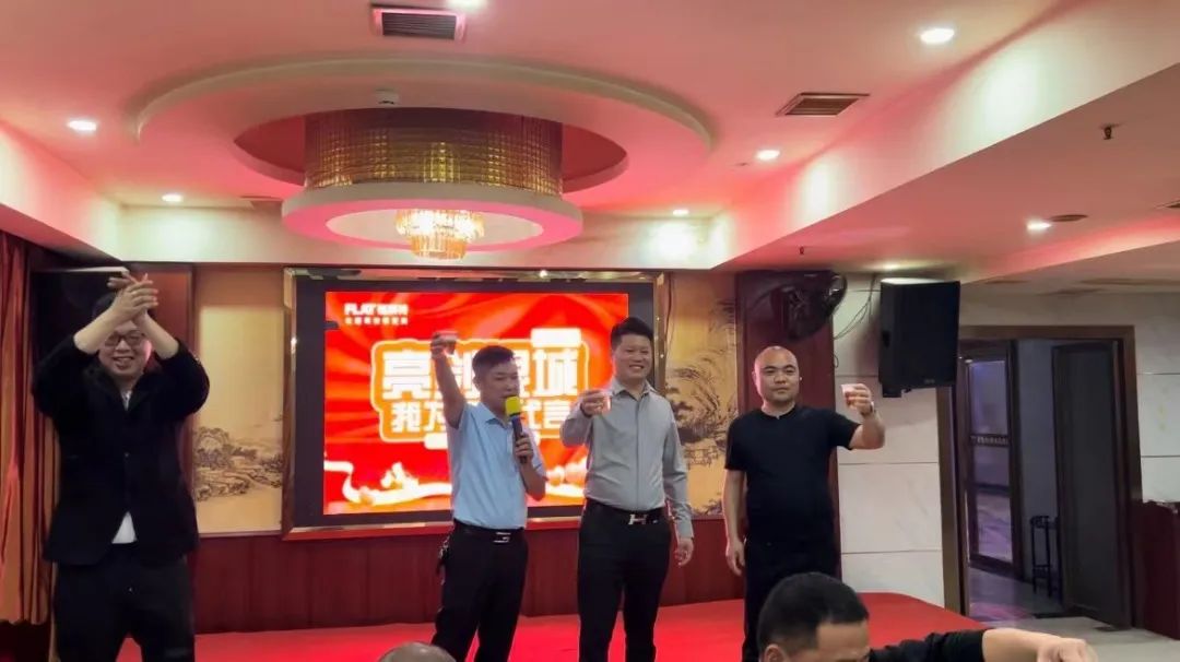 202304151056006565 ONE游戏官网-皇马巴塞赞助商
